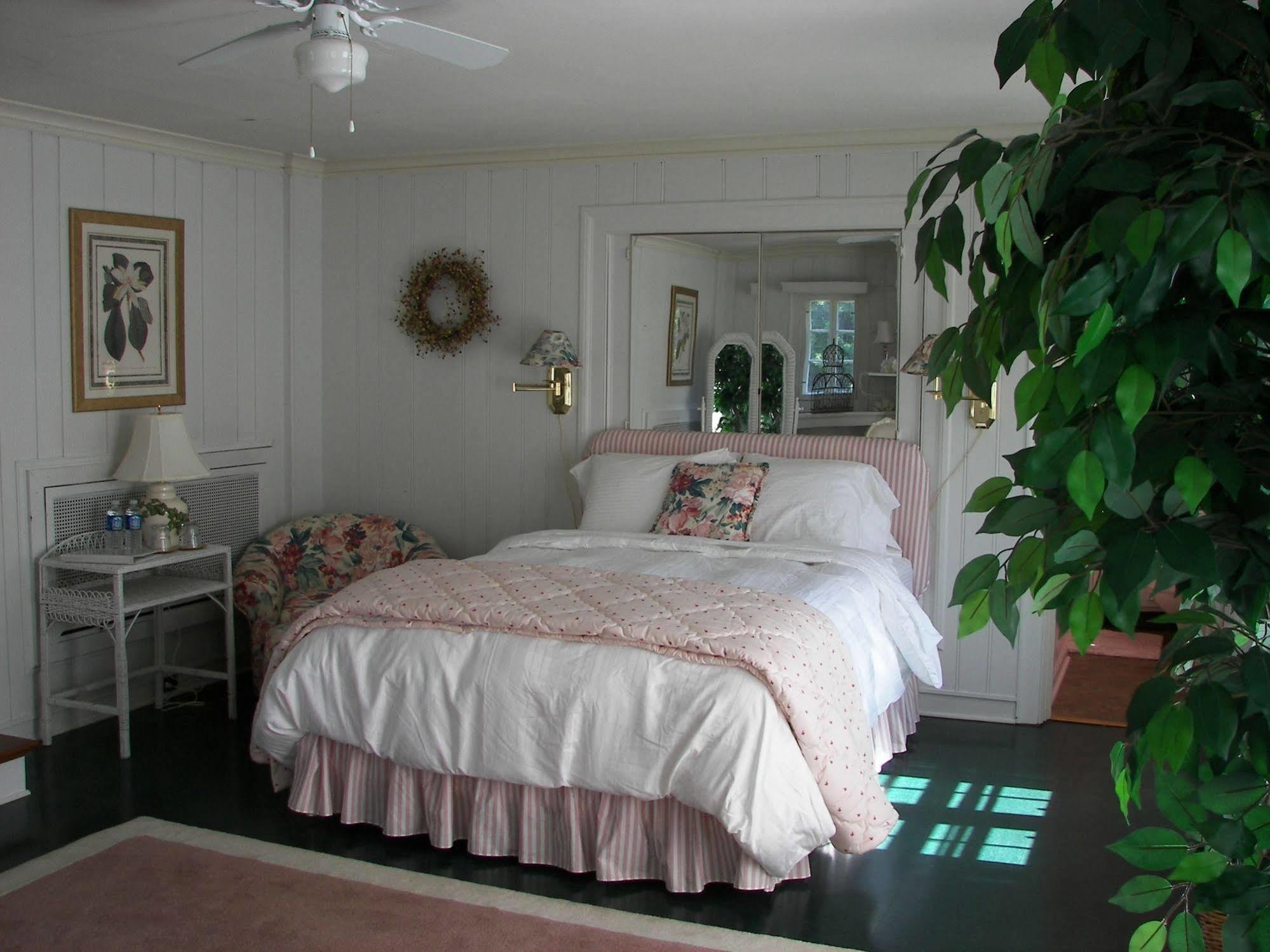 Longacre Of Appomattox Bed and Breakfast Rum bild